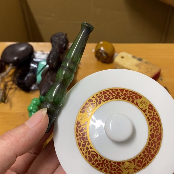 瓷片哈中古工艺品一件