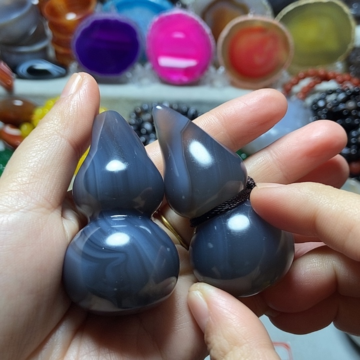 玛瑙/玉髓未镶嵌珠宝奇石