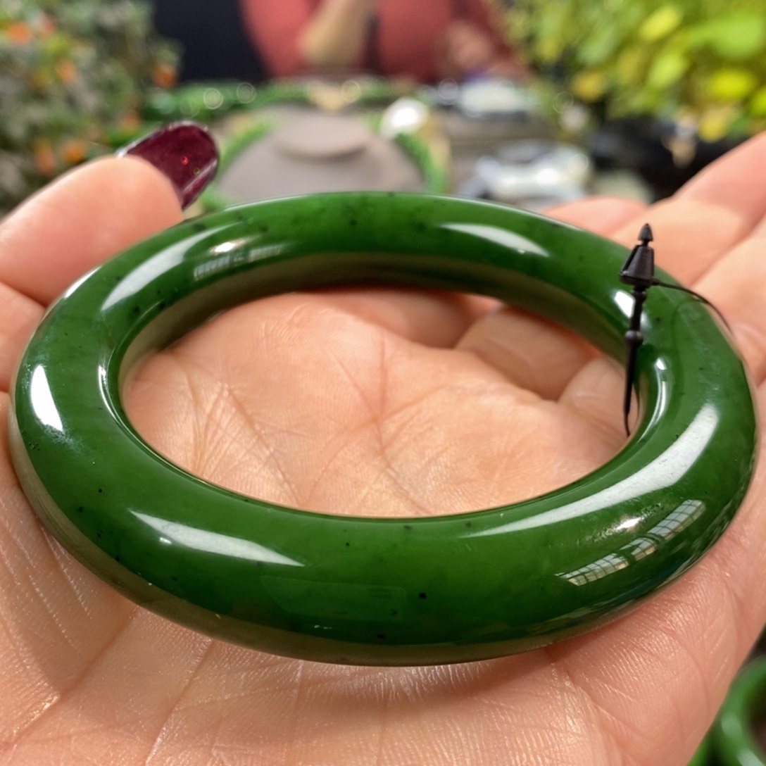 和田玉（碧玉）手镯未镶嵌