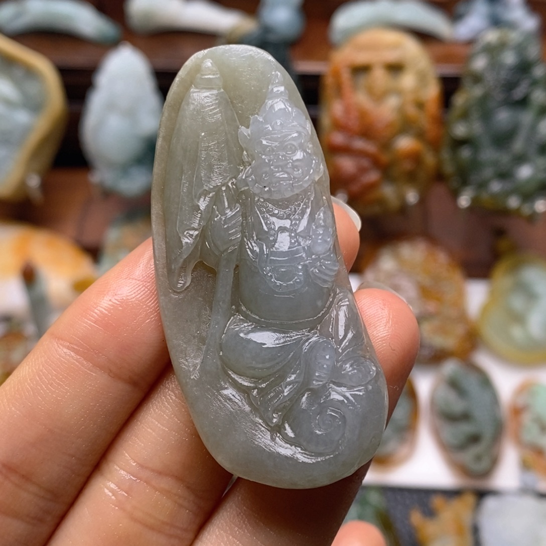 定制翡翠未镶嵌翡翠