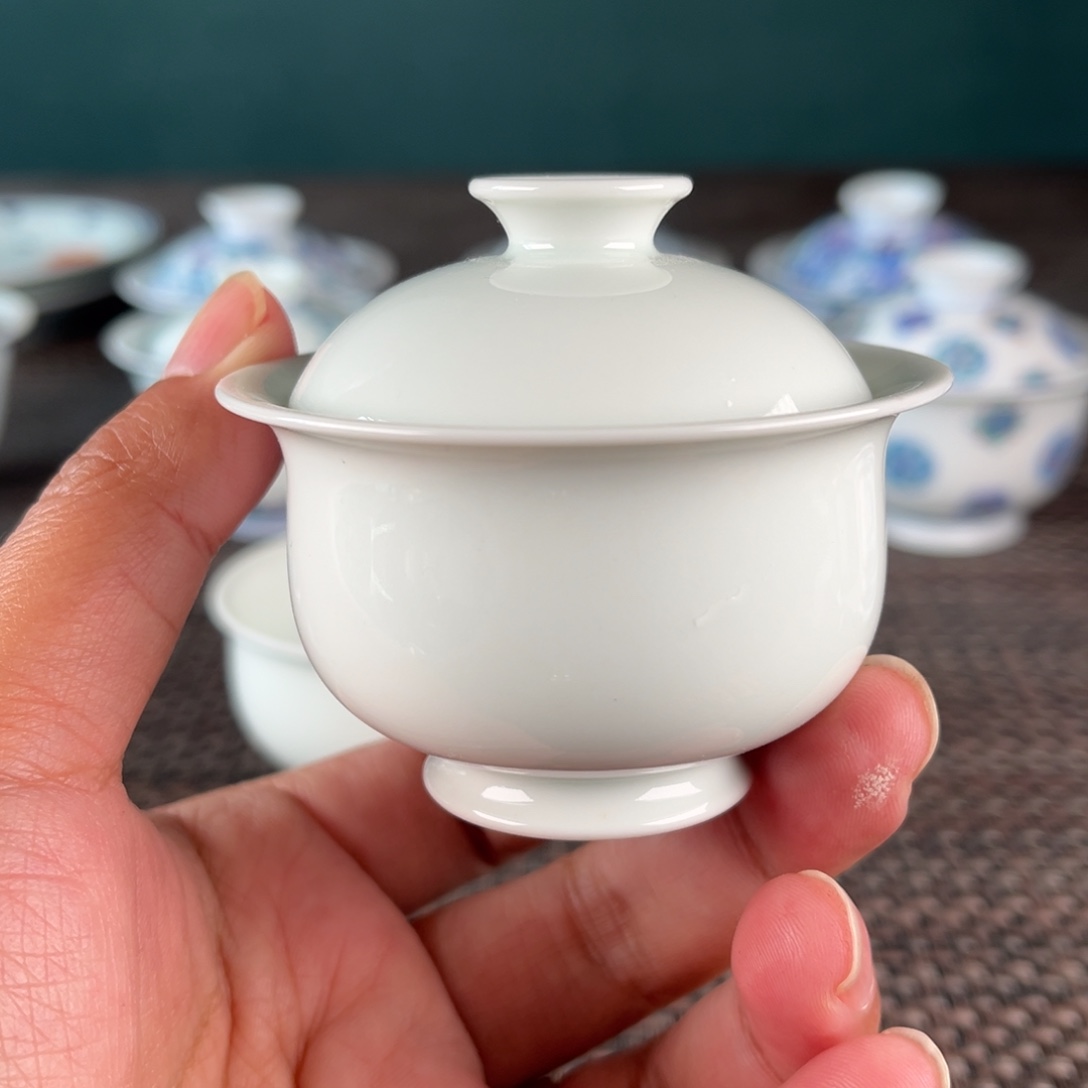 微瑕景德镇陶瓷还有