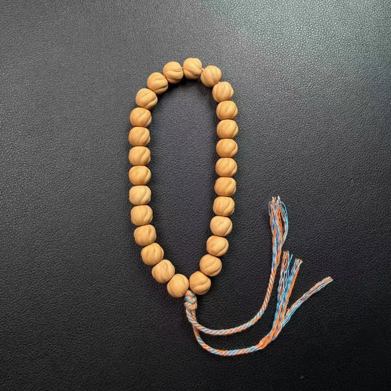 猴头核桃 全品无暇手持卷卷酥