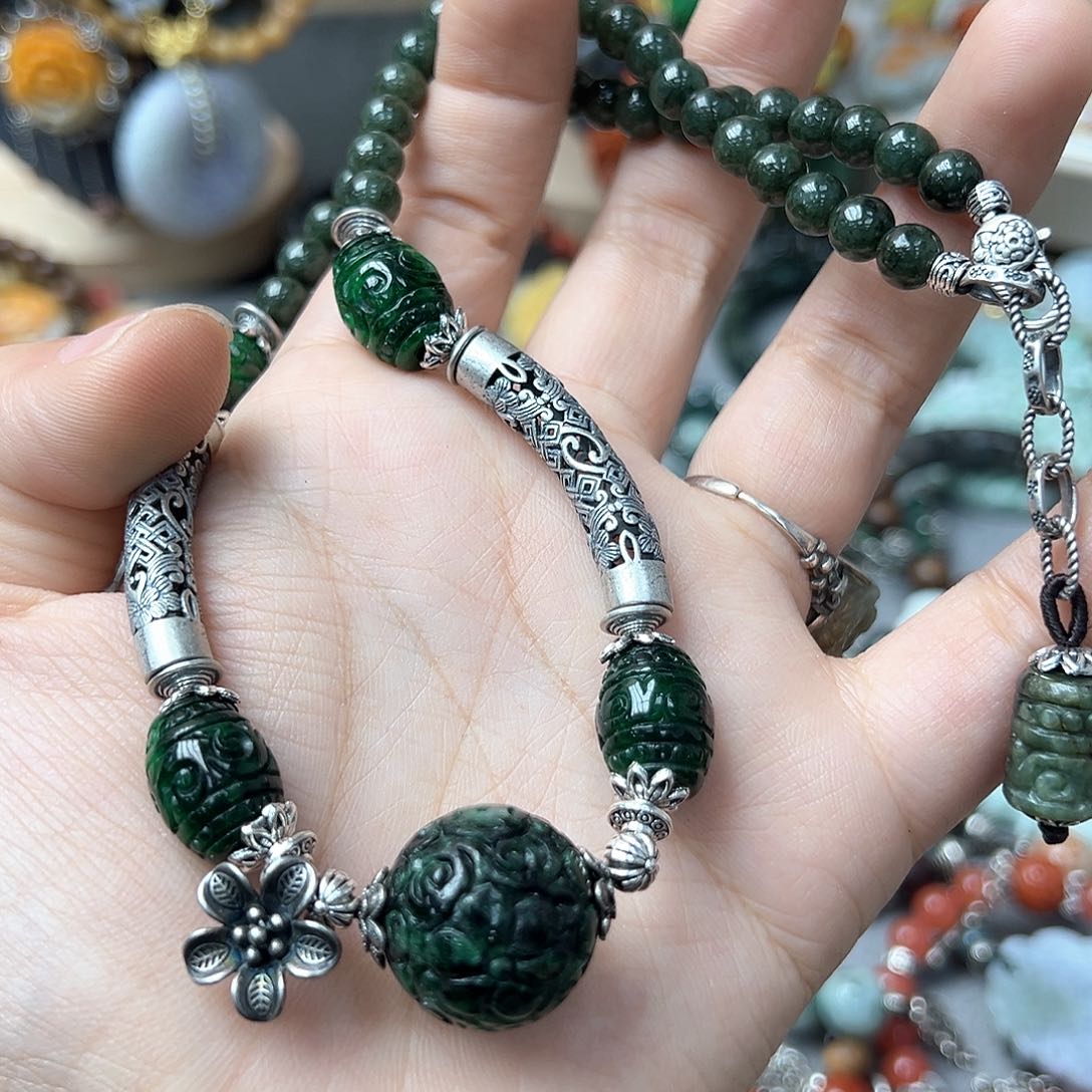 翡翠戒指未镶嵌祥*阁