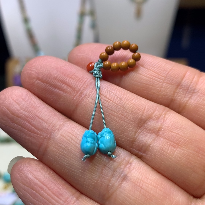 绿松石未镶嵌挂件