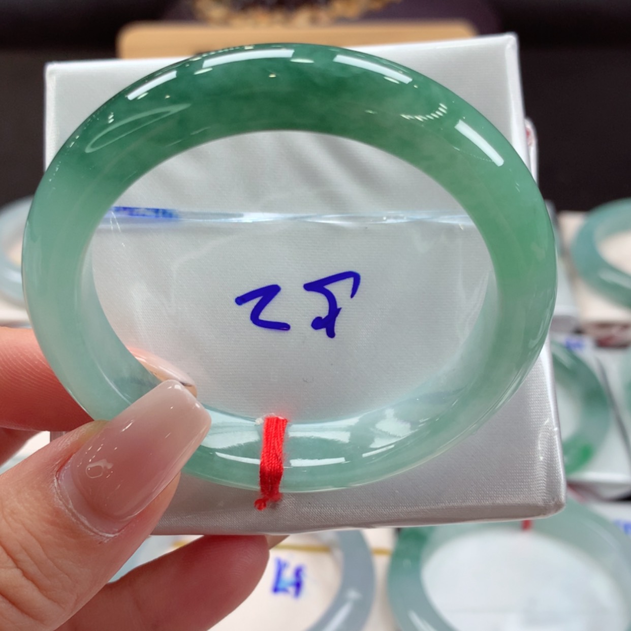 【闪购商品】翡翠手镯未镶嵌10号