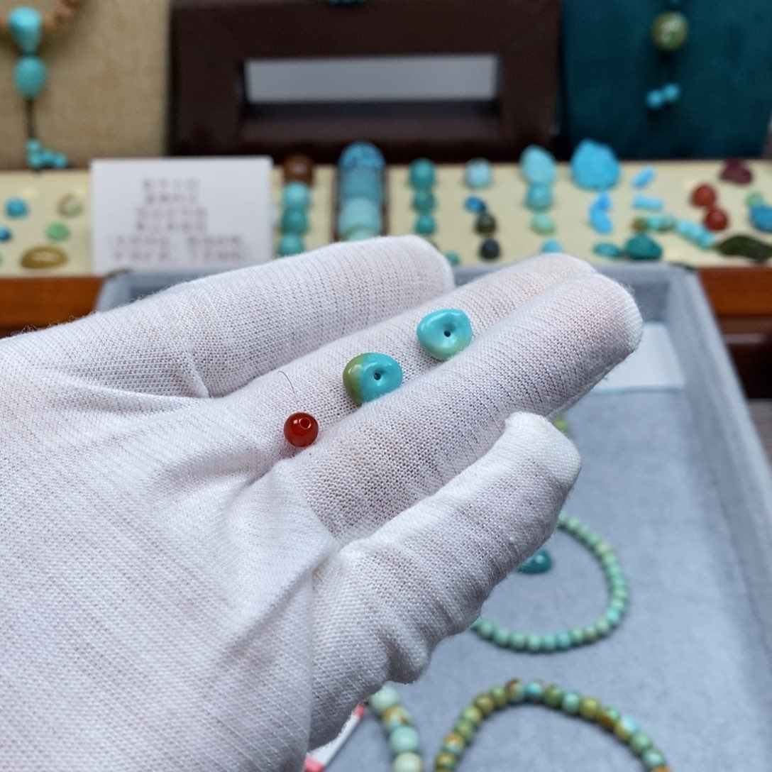 未镶嵌配饰南红玛瑙