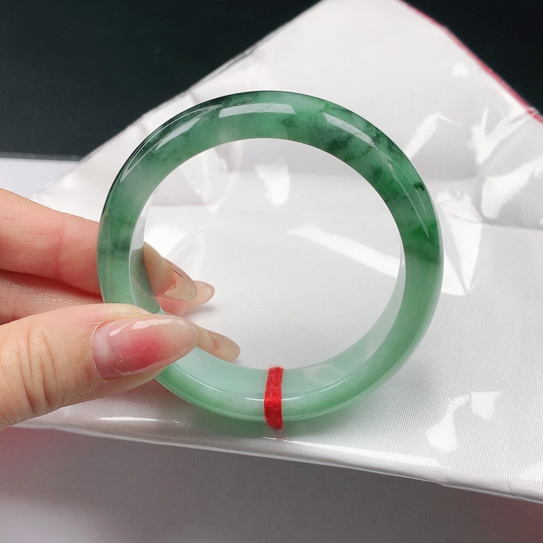 翡翠手镯未镶嵌翡翠316