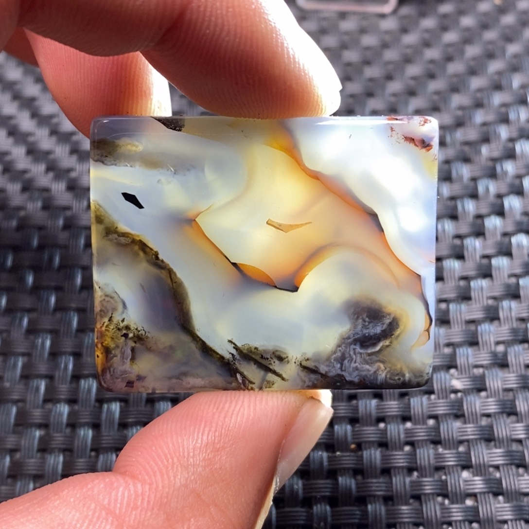 玛瑙/玉髓颈饰未镶嵌