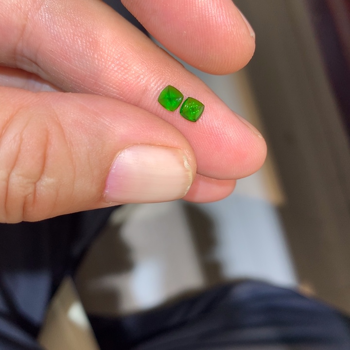 透辉石裸石未镶嵌裸石1对