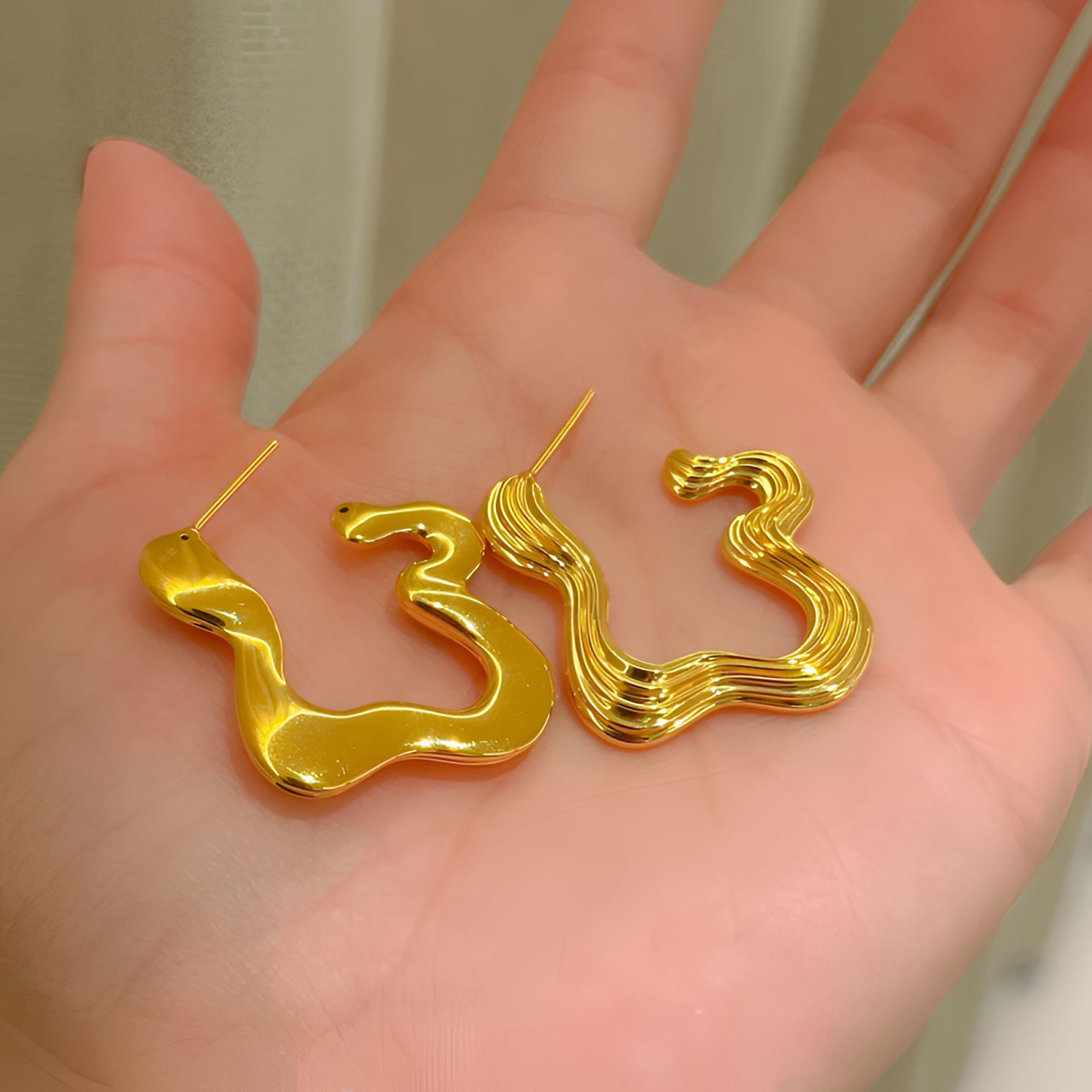 【老陶】足金黄金纯金设计款随形水波耳饰