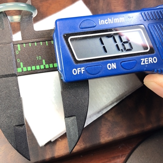 翡翠未镶嵌颈饰缅甸A货，每天下午1点半开播