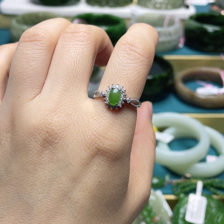 和田玉戒指未镶嵌