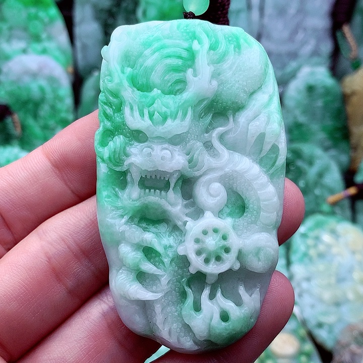 翡翠吊坠(不含链)未镶嵌