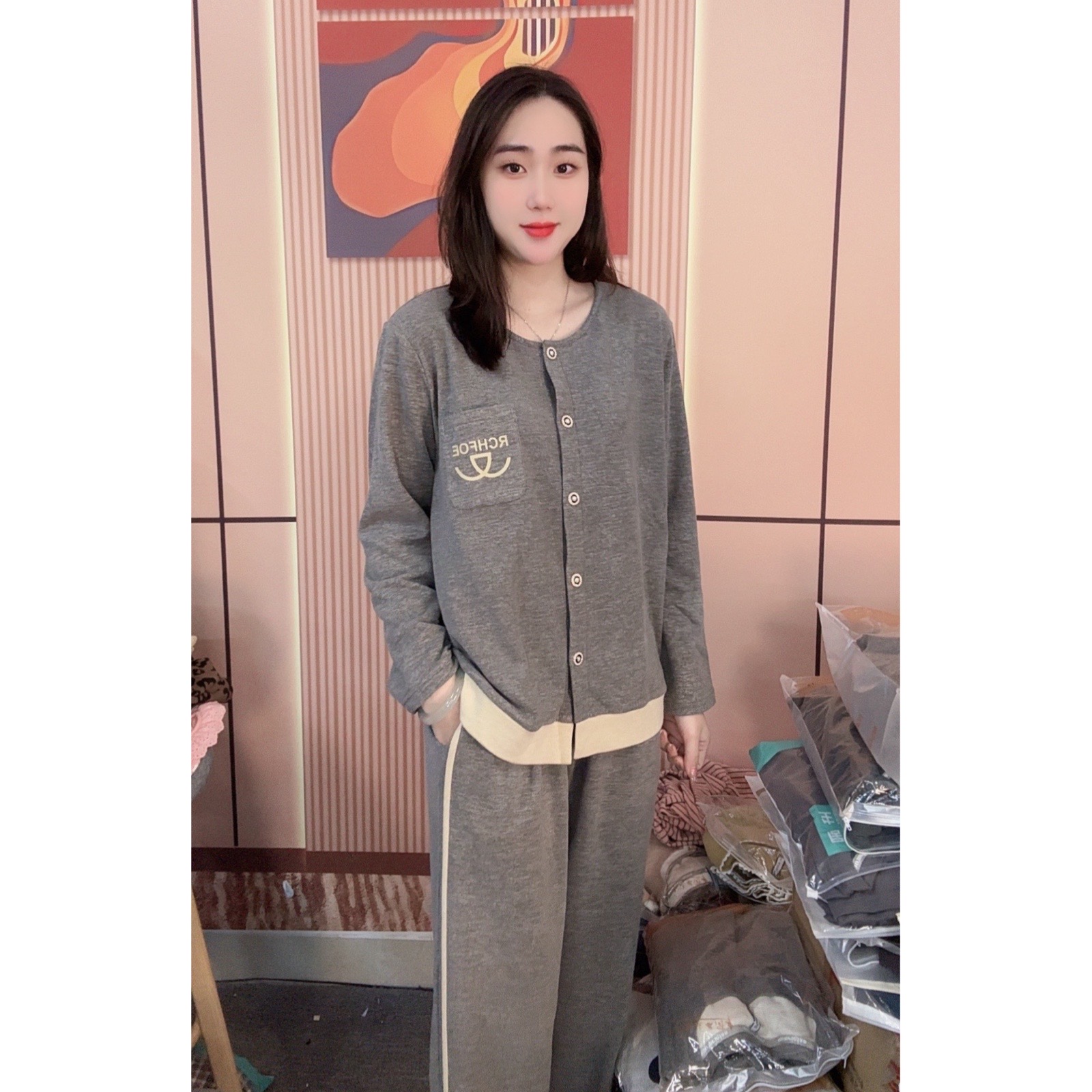 睡衣女冬季新款羊绒高端保暖舒适时尚外穿家居服套装（气质小香风）