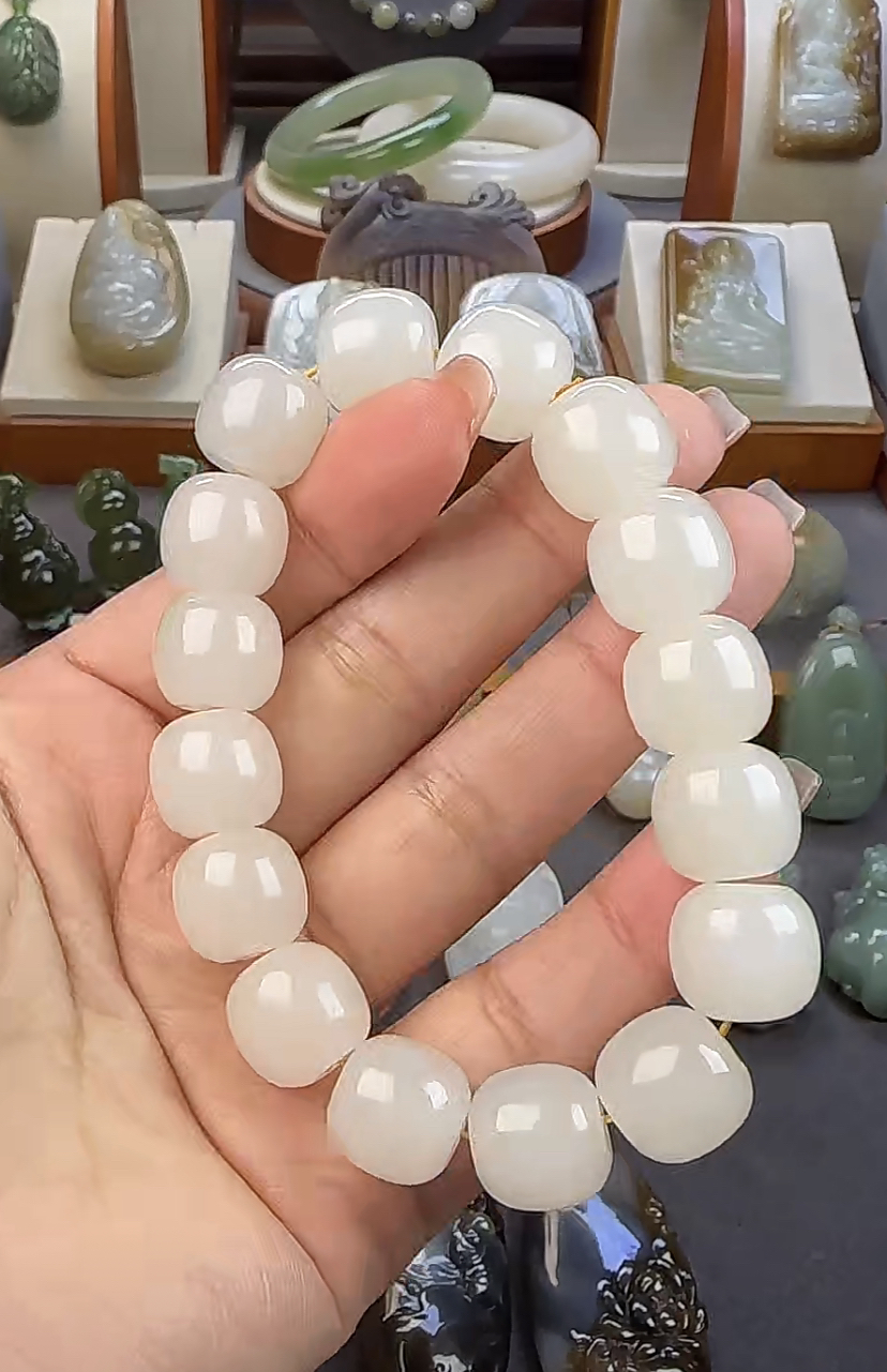 卞玉坊和田玉手串