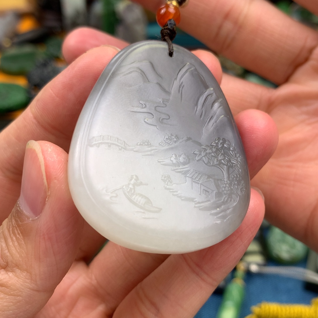 和田玉颈饰未镶嵌