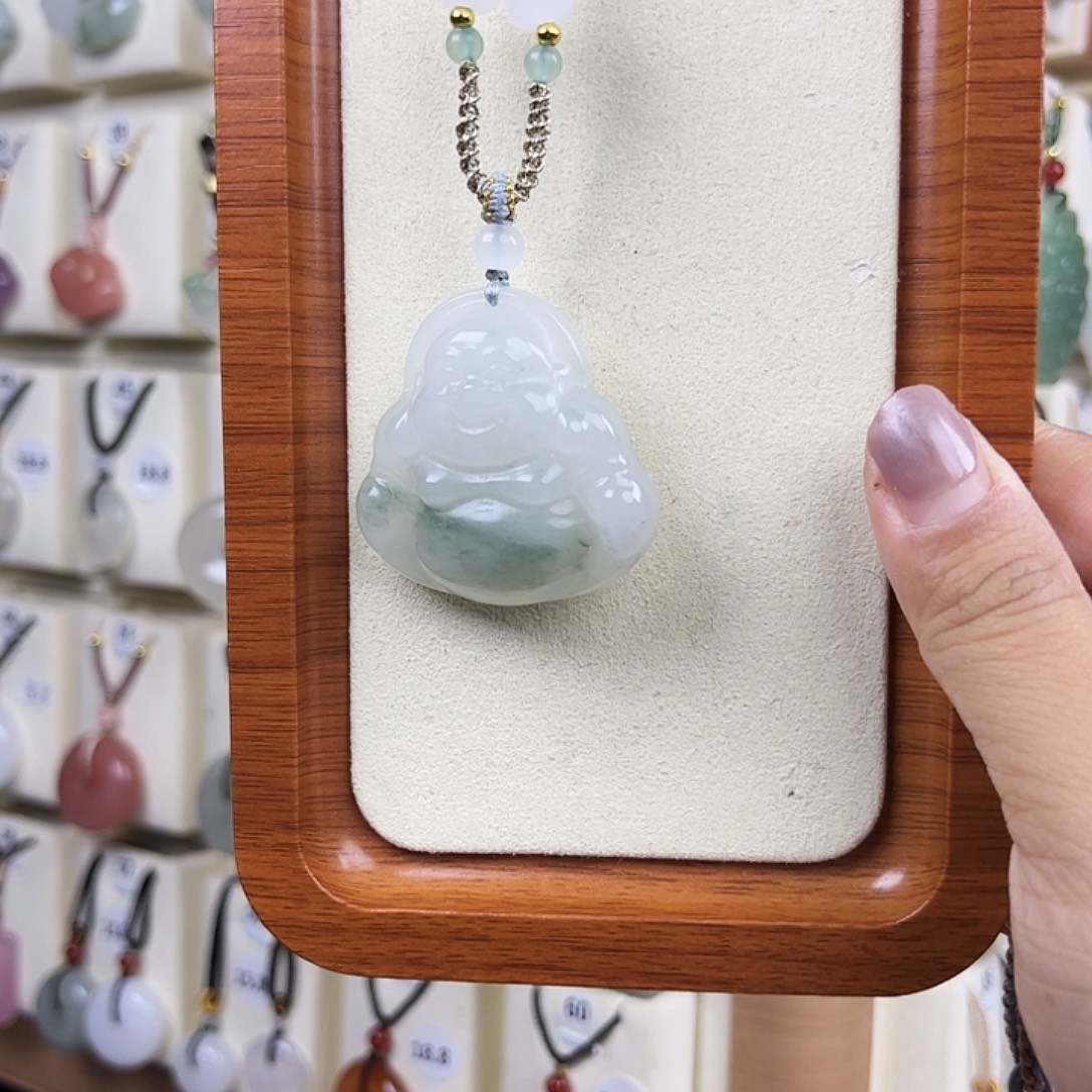 石英岩玉未镶嵌吊坠(赠链)