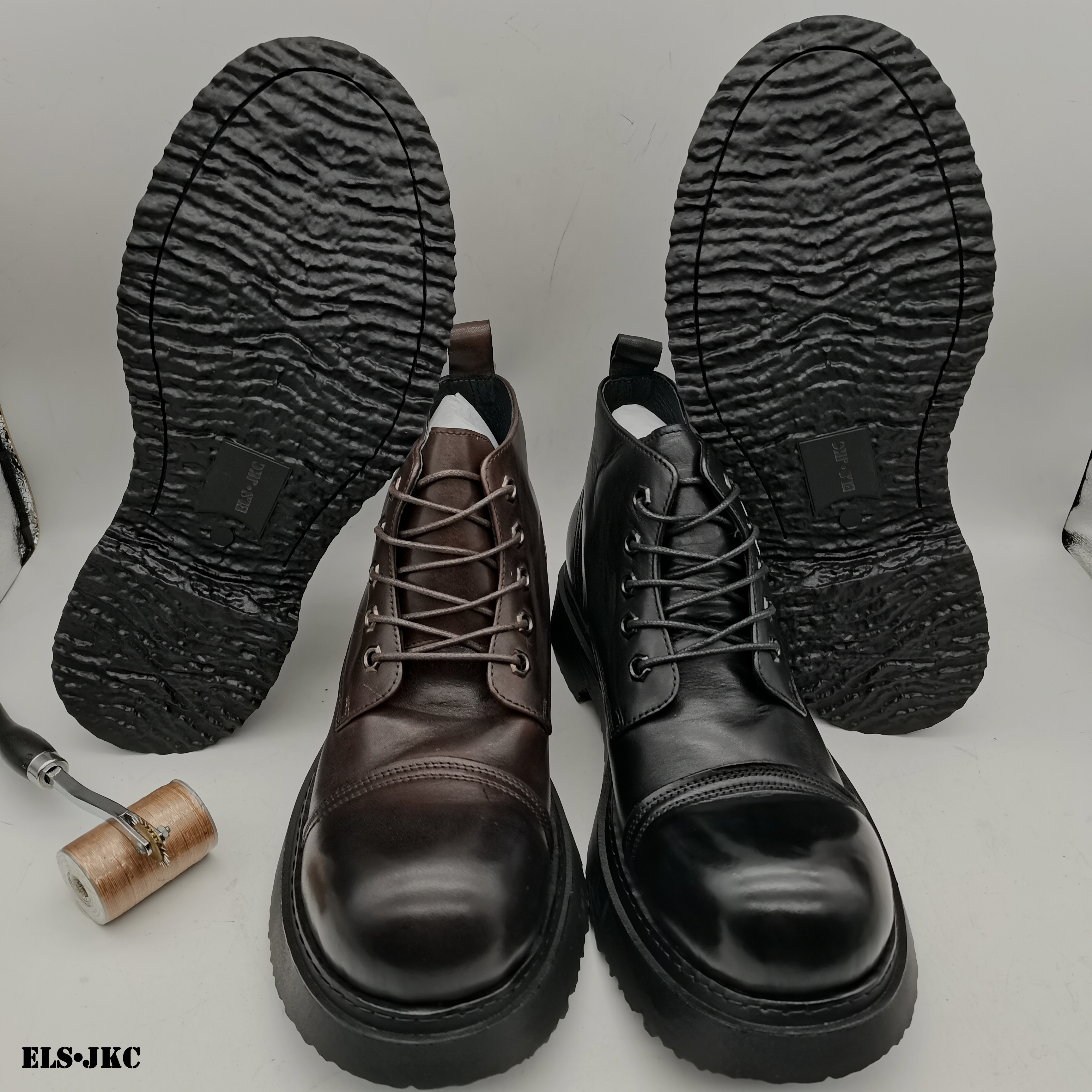 ELS•JKC品牌，俄罗斯设计师设计俄款马臀皮重工马丁靴男款