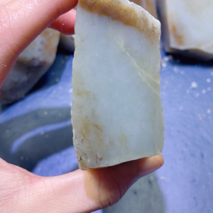 和田玉未镶嵌珠宝半成品