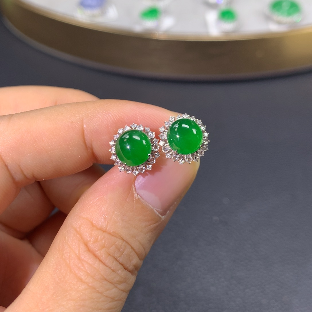 翡翠耳饰18K金镶嵌翡翠