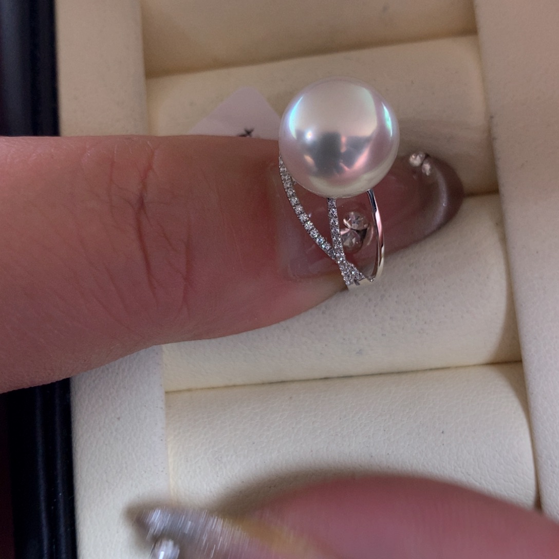 海水珍珠戒指18K金镶嵌