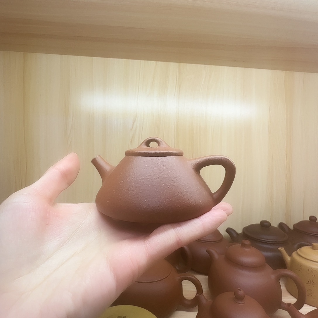 紫砂茶壶国工蒋洁半手工红降坡泥子冶石瓢100