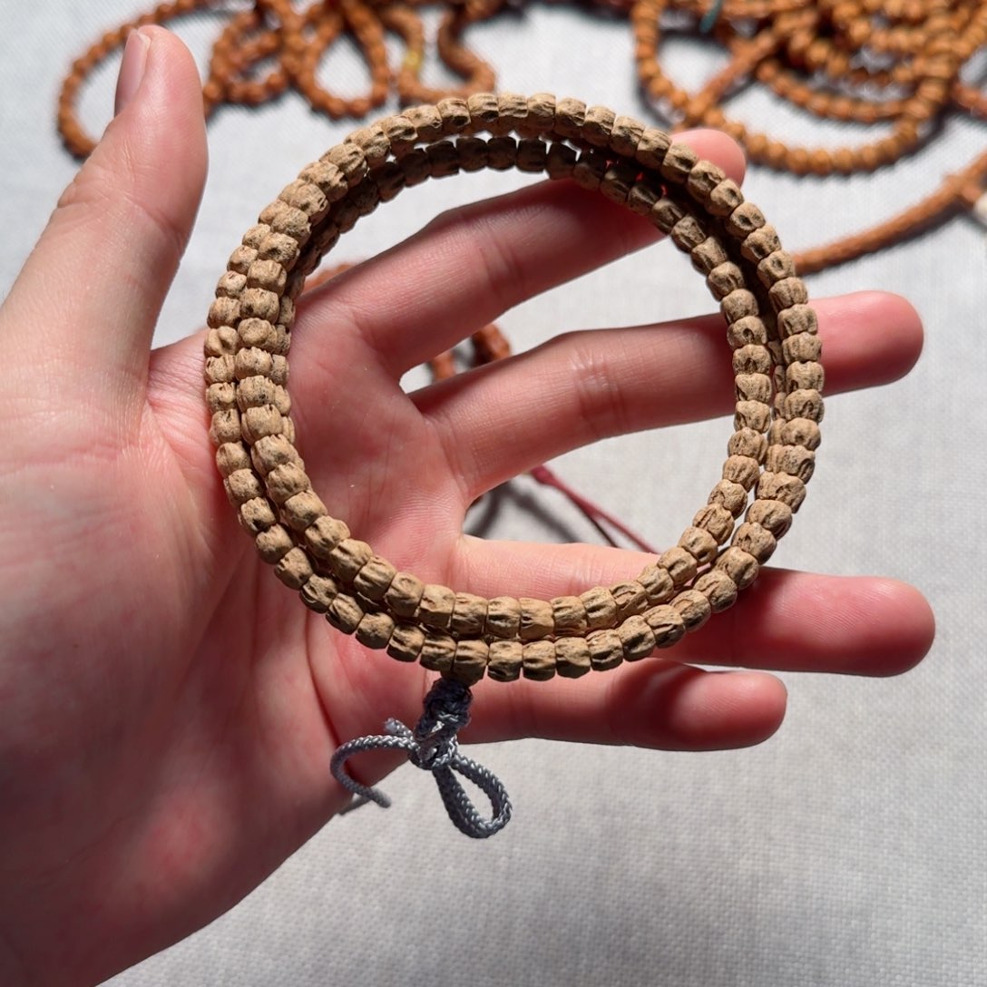 【闪购商品】柏香籽/百香籽吊坠