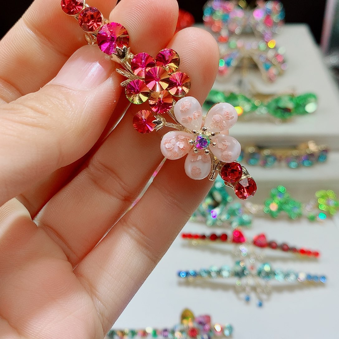 皮质铁合金发饰的