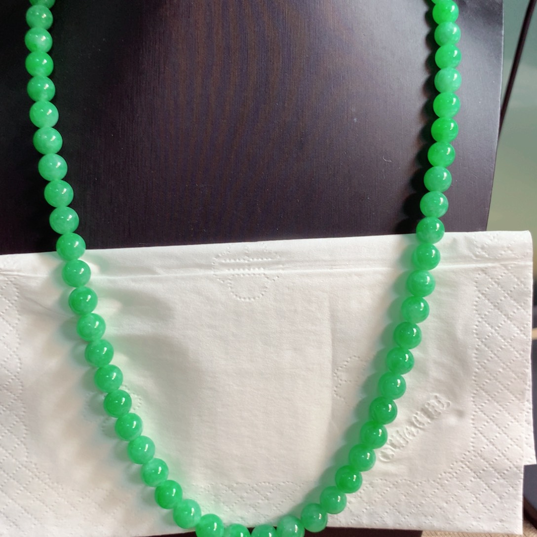 翡翠颈饰未镶嵌翡翠珠链