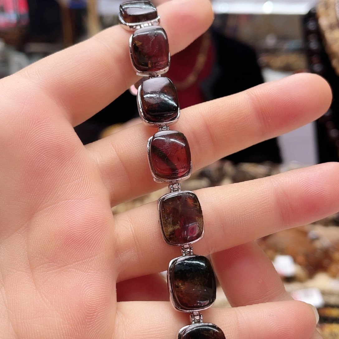 琥珀裸石未镶嵌G****乖大