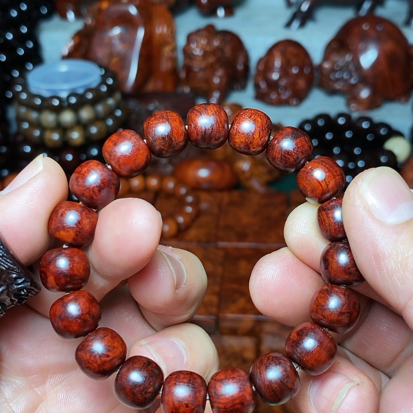 【闪购商品】檀香紫檀（小叶紫檀）