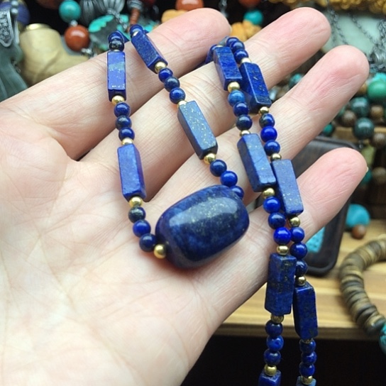 玉***。女款项链搭配独家订制