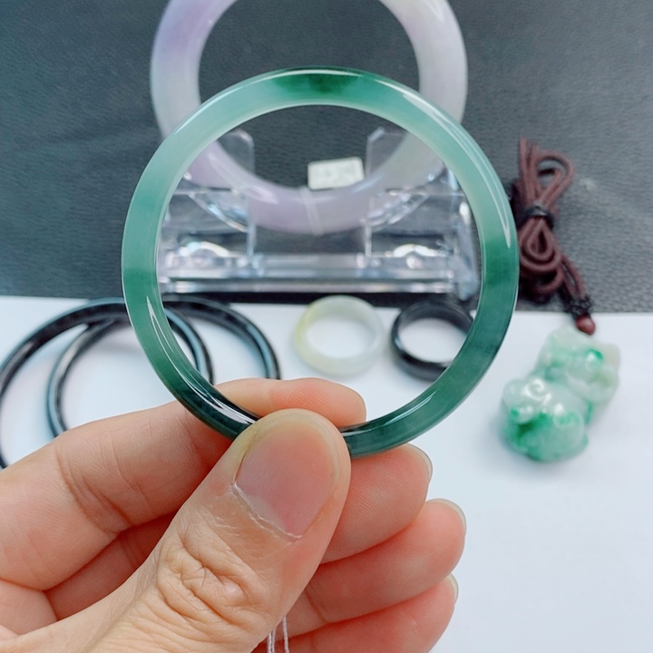 翡翠手镯未镶嵌小圆条手镯46-47圈口