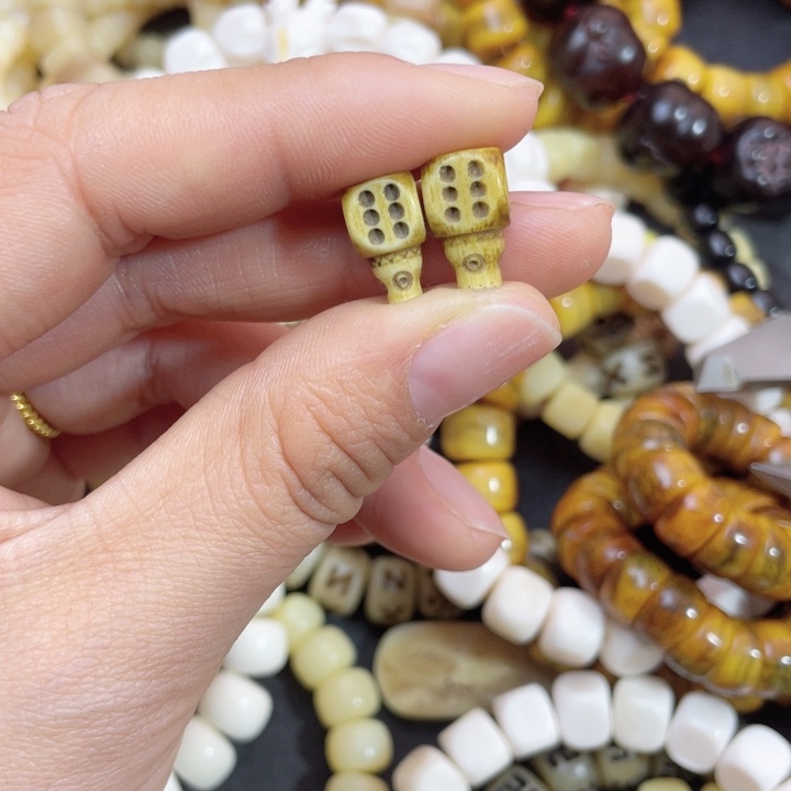 驼骨其他其他配饰