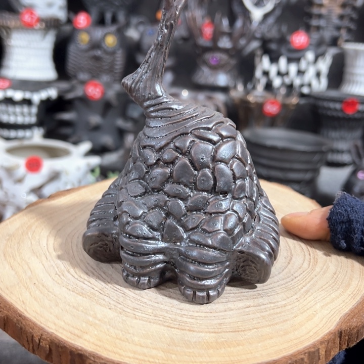 紫砂花盆微瑕手捏摆件，宽9.5高12