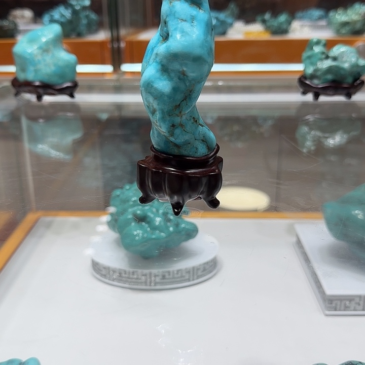 阳***凌石材精品案头摆件