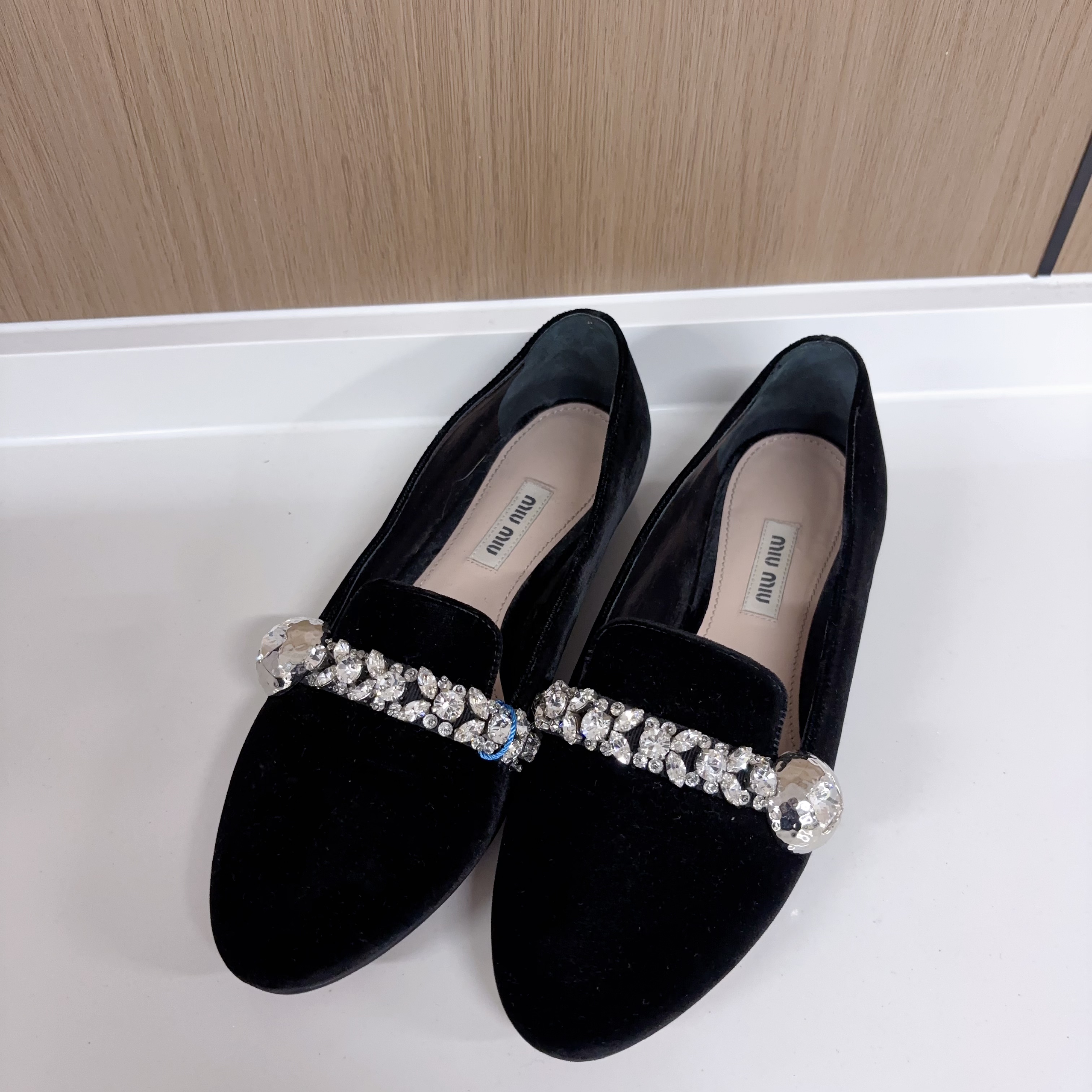 95新 MIU MIU/缪缪 乐福鞋36.5码/250516DJHCB07