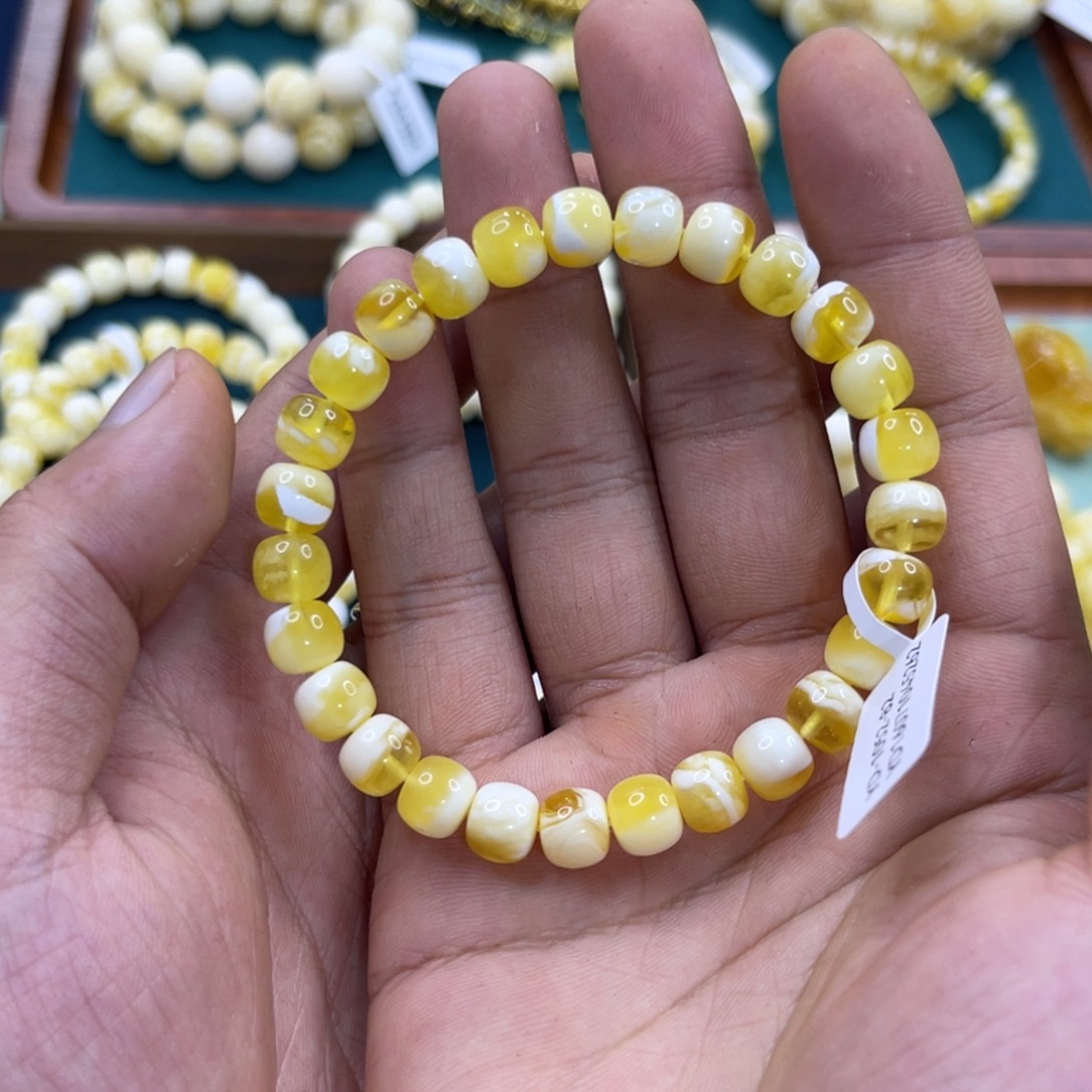 手链琥珀未镶嵌蜜蜡8.6mm瓷白溶洞