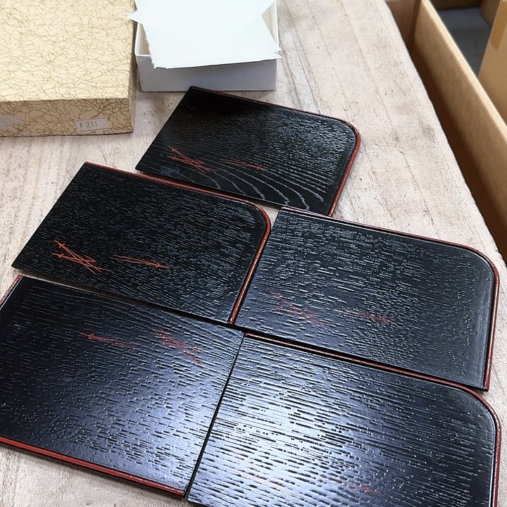 噗哈哈哈哈哈哈哈哈我笑