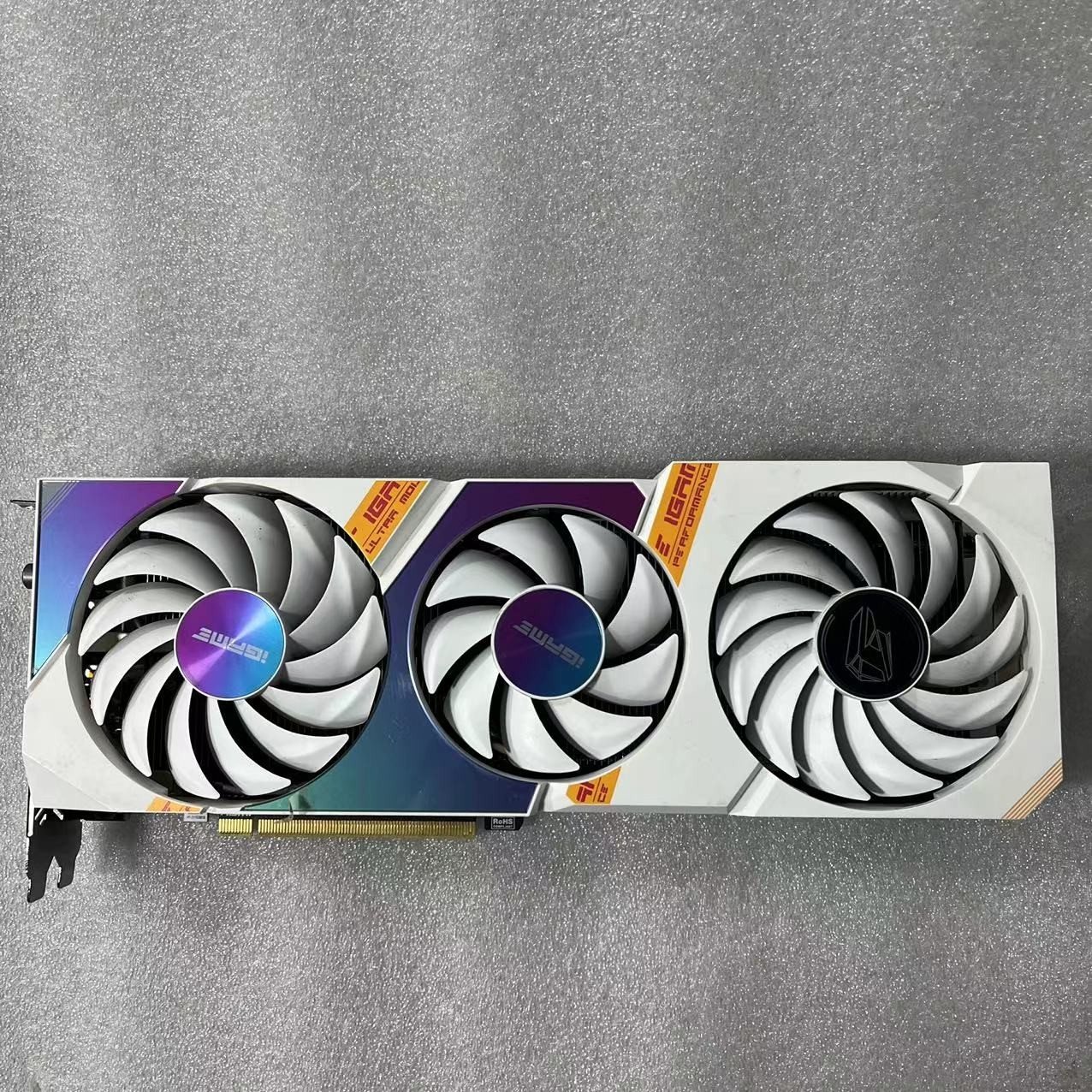 9新 Colorful/七彩虹 七彩虹3070-8G-Ultra白色-22年/23年显卡