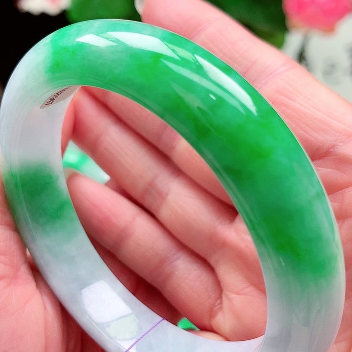 翡翠未镶嵌手镯天然翡翠手镯