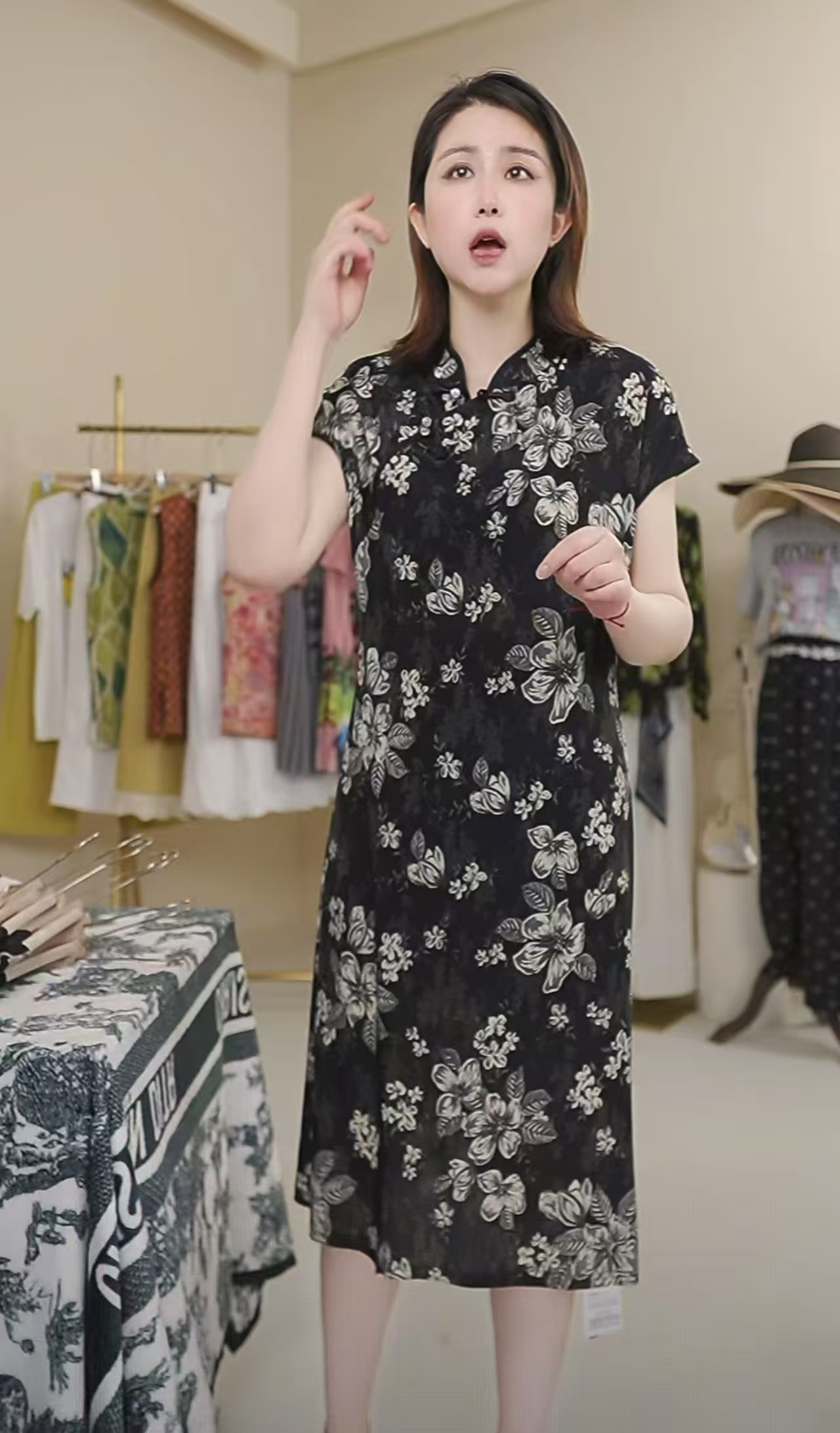 夏季新款25079复古时尚显瘦减龄圆领旗袍款连衣裙