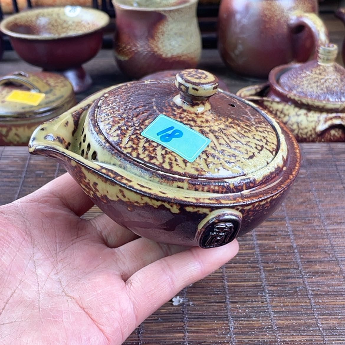 【闪购商品】福****满柴烧宝瓶200毫升左右微瑕福利