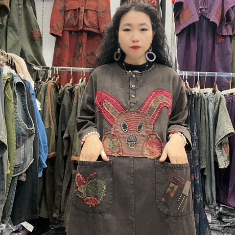 刺绣招财猫牛仔吉祥兔裙