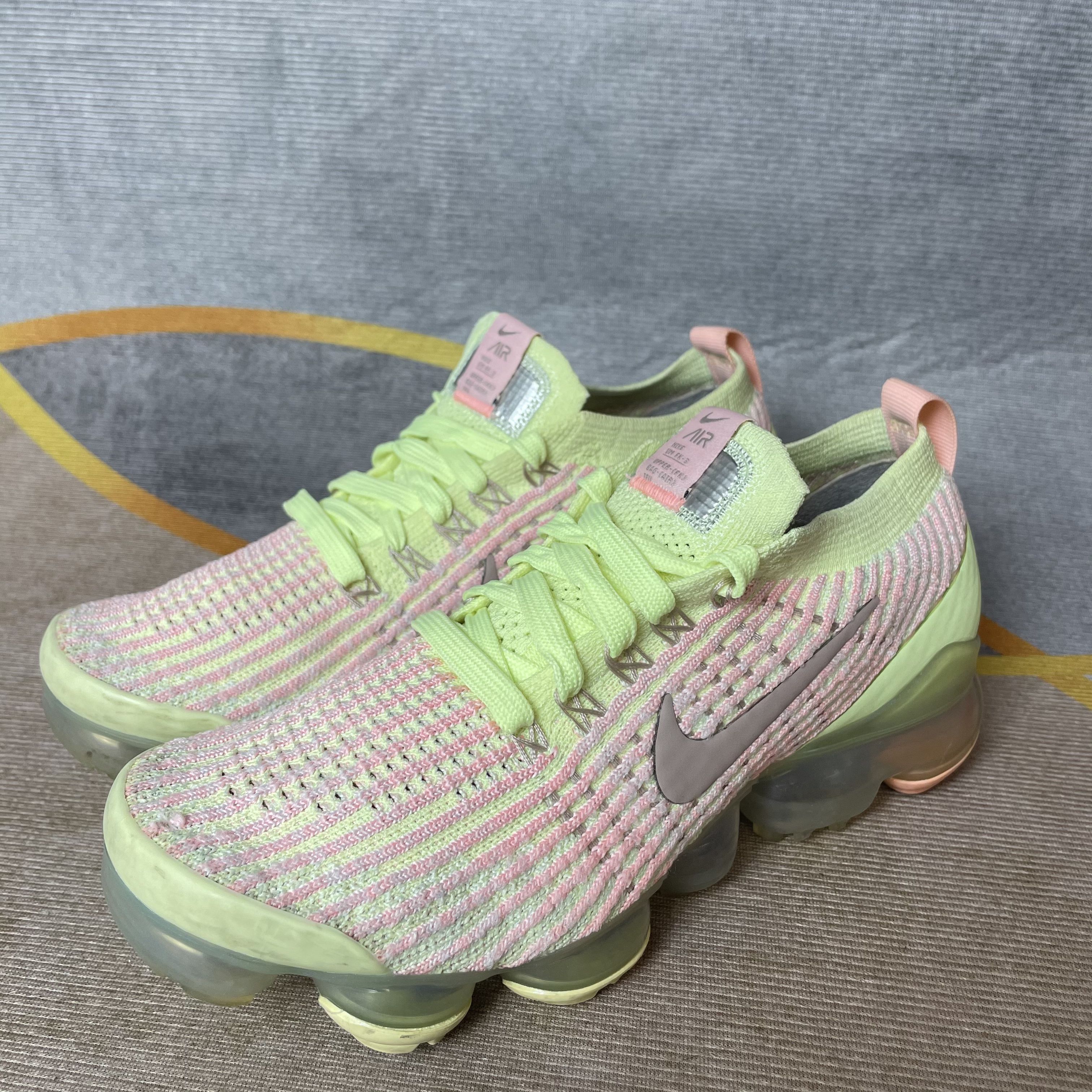 90新 NIKE/耐克 37.5码 Air VaporMax3.0 全掌气垫 跑鞋 无盒