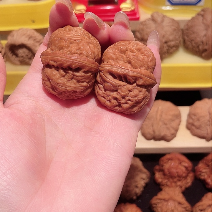 文玩核桃把件平谷元宝