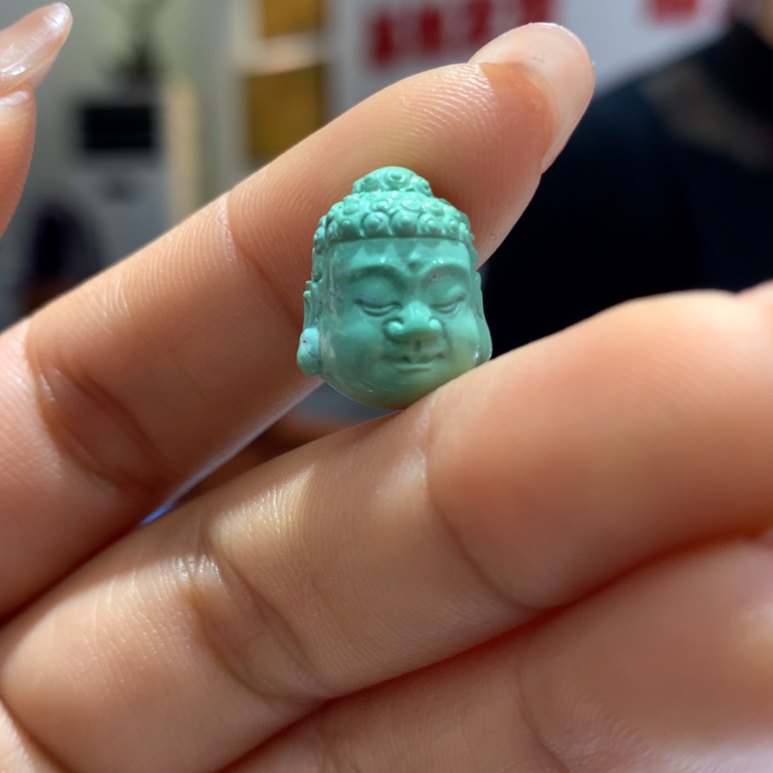 绿松石配饰未镶嵌