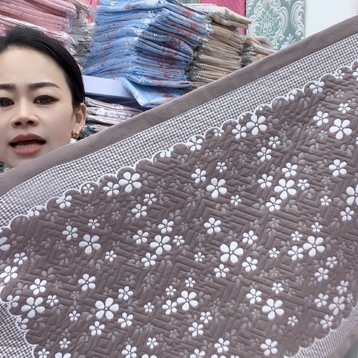 棉咖色雪花纯棉面料