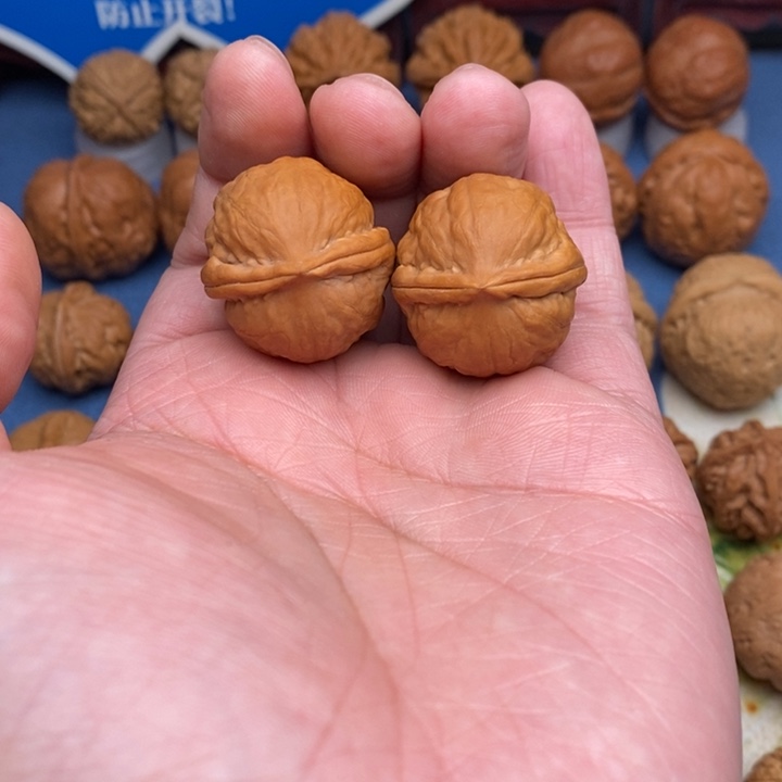 文玩核桃把件…………