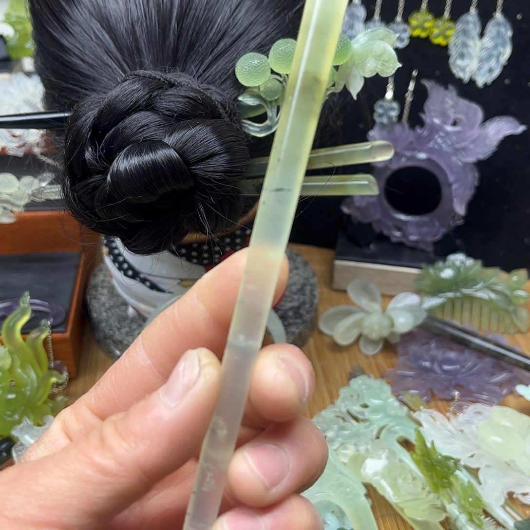 蛇纹石玉未镶嵌岫玉